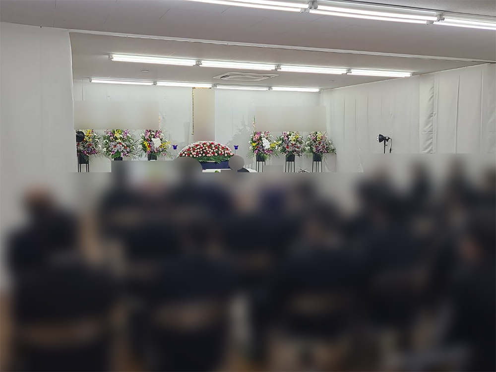 2023年7月13日 新平野西コミュニティ会館 家族葬 親族16名 友人15名 大阪市立瓜破斎場入場
