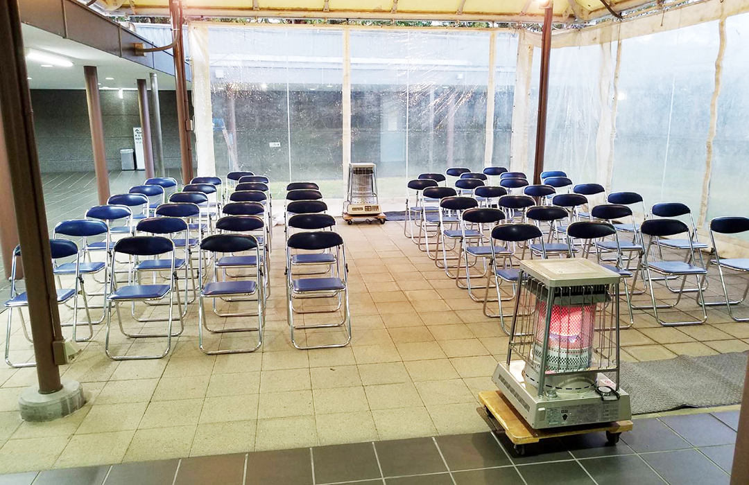 堺市立斎場／弔問・会葬者待機スペース