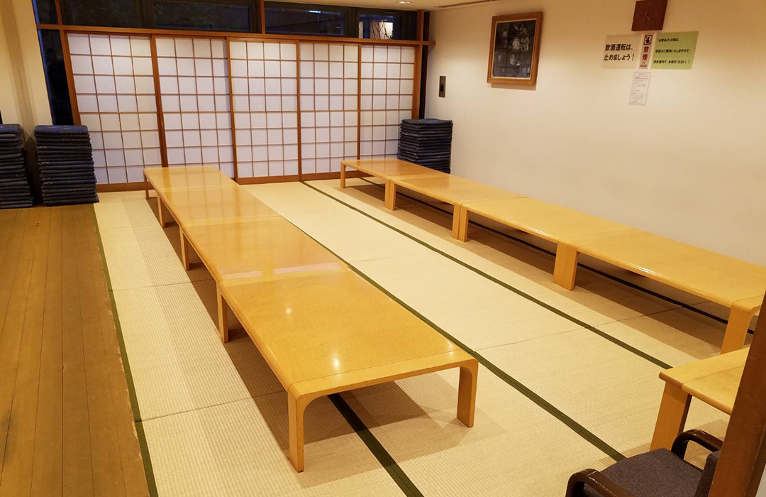堺市立斎場／待合室（和室）／食事部屋