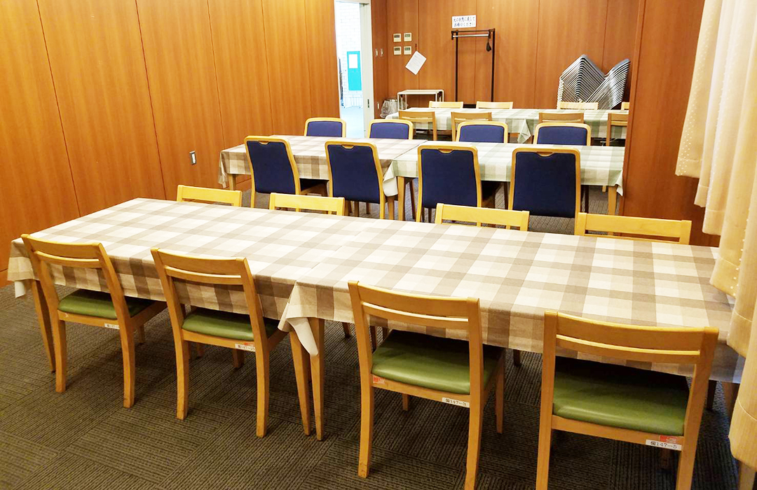 大阪市立鶴見斎場／小式場／お食事部屋
