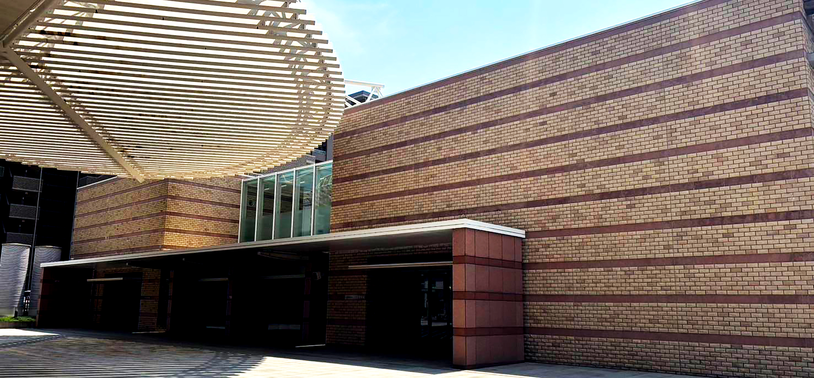 大阪市立葬祭場やすらぎ天空館