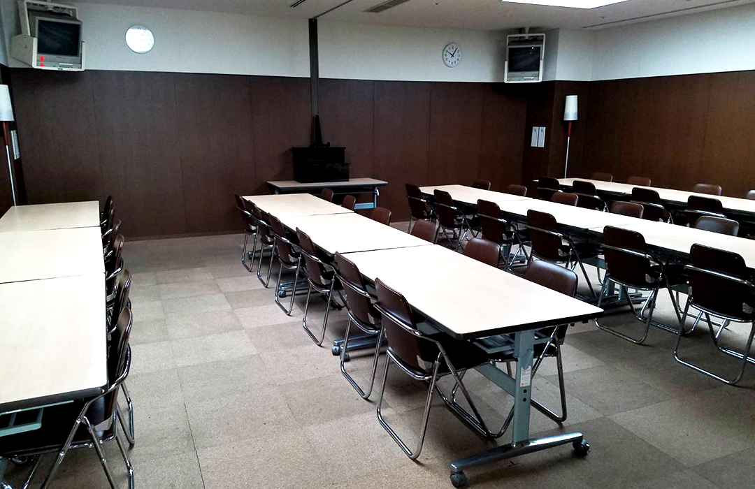 大阪市立葬祭場やすらぎ天空館／式場