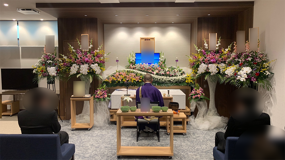 2023年7月31日 熊取ホール 家族葬 スタンダードプラン 親族14名 仏式 熊取町営斎場入場
