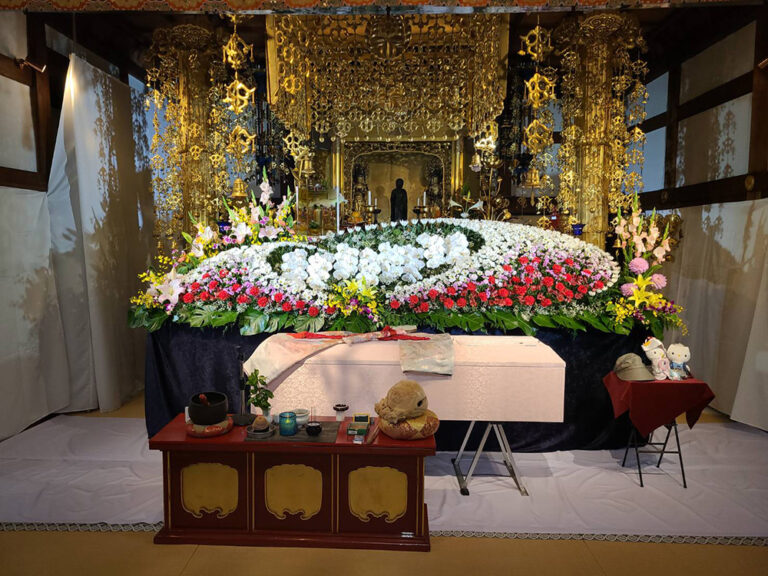 2023年12月1日 大阪市天王寺区 浄国寺 家族葬 親族18名 仏式