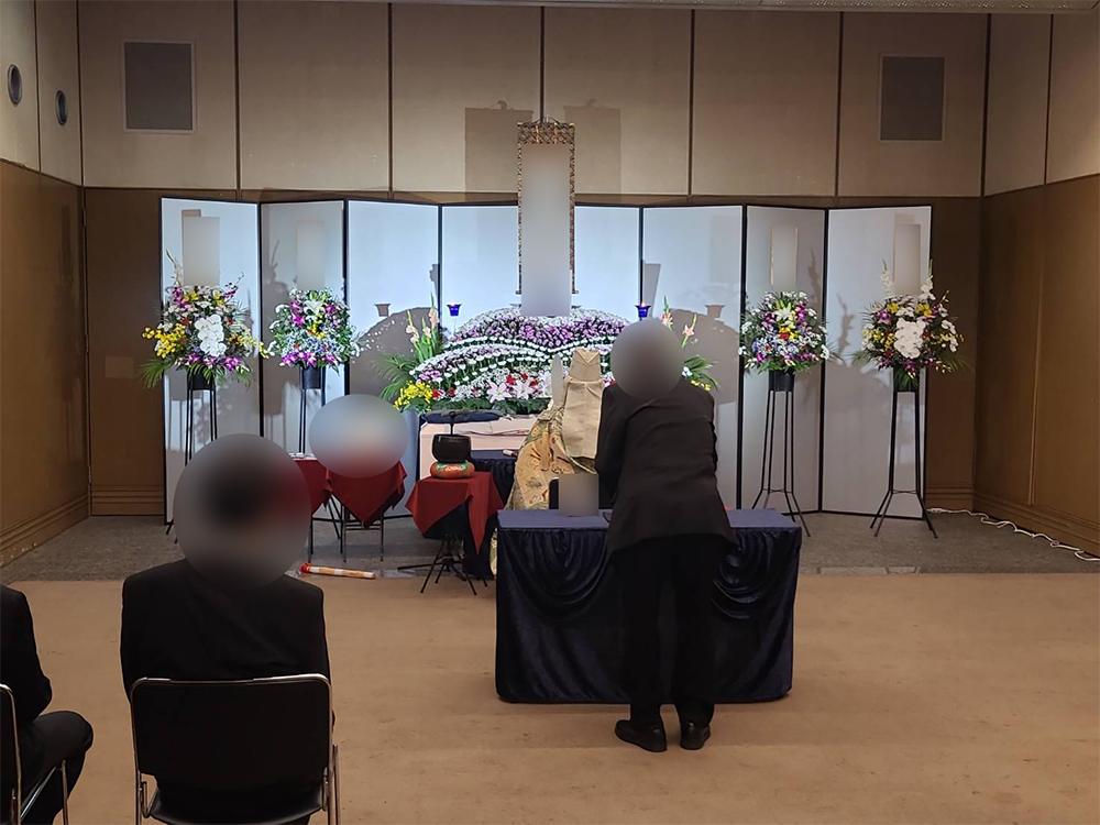 2023年9月19日 大阪市立北斎場 家族葬 親族16名 仏式