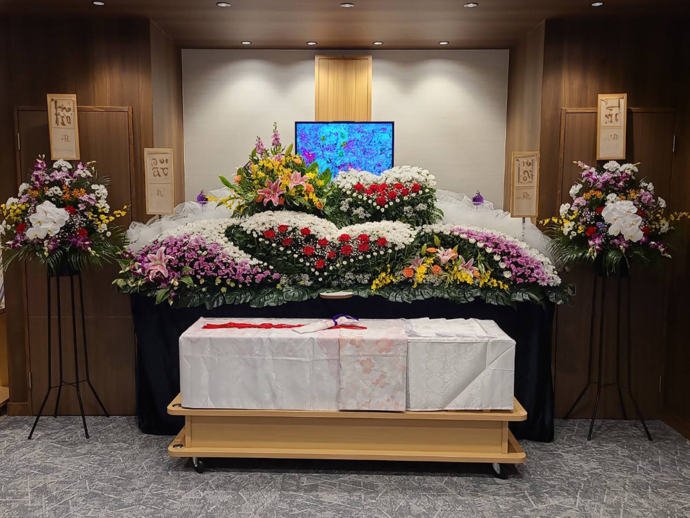 2023年12月30日 熊取ホール 1日葬 親族14名 仏式 檀波羅斎場入場