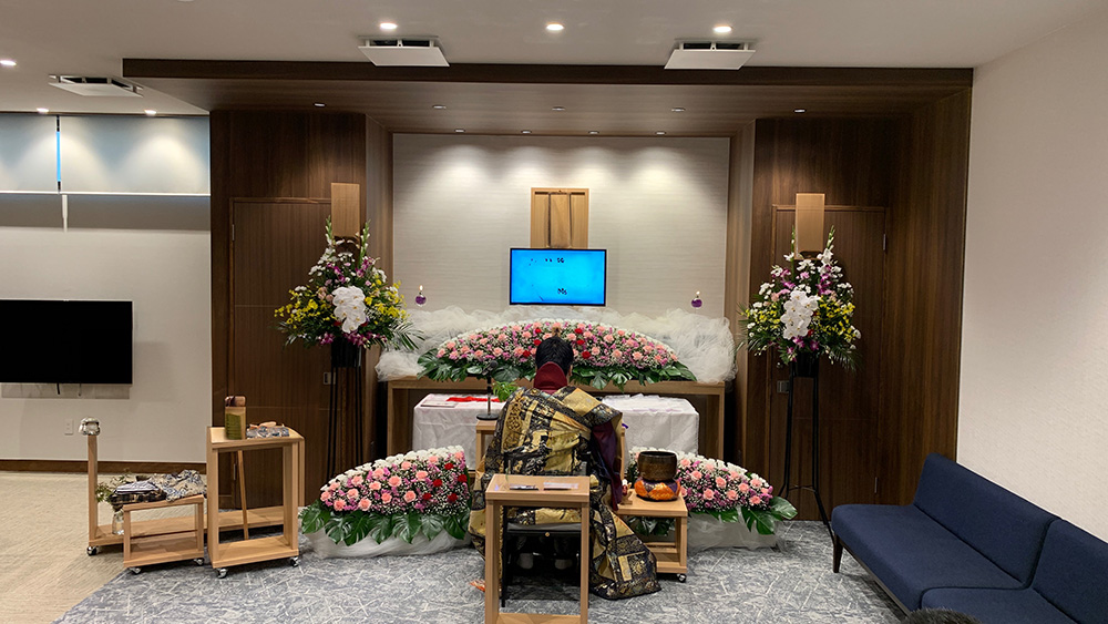 2024年1月14日 熊取ホール 家族葬 親族14名 仏式 檀波羅斎場入場